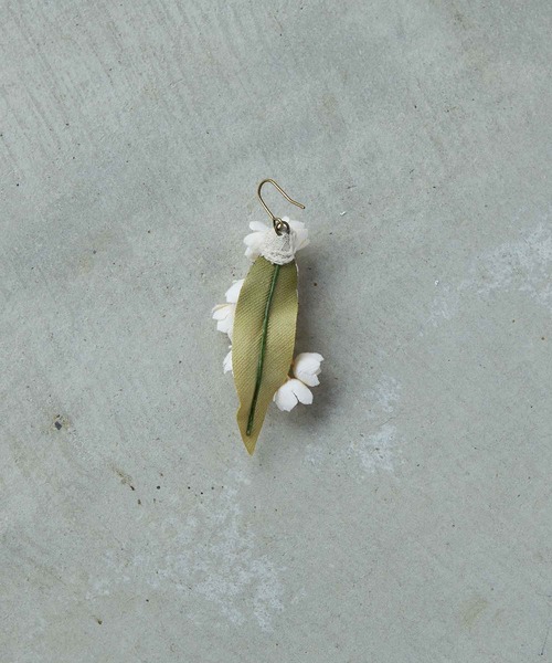 すずらんのイヤリング＊（イヤリング）｜m.soeur（エムスール）の