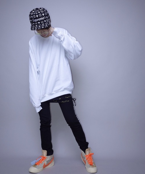 JERZEES（ジャージーズ）の「JERZEES SOLID CREW SW F/ジャージーズソリッドクルースウェット（スウェット・レディース・ホワイト/ブラック/グレー/ネイビー・X-LARGE）」の5枚目の写真