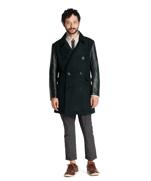 glamb（グラム）の「Dalva P-coat（ピーコート・メンズ・ブラック/ワインレッド・1/2/3/4）」の6枚目の写真