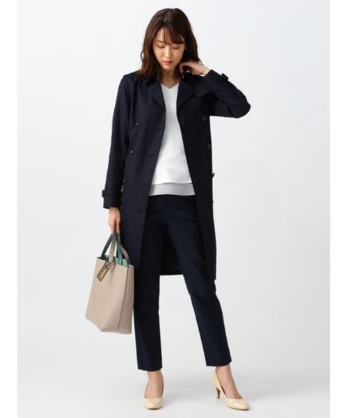 NATURAL BEAUTY BASIC（ナチュラルビューティーベーシック）の「【美人百花 3月号掲載】ベーシックトレンチ（トレンチコート・レディース・ベージュ/ネイビー・SMALL/MEDIUM/LARGE）」の2枚目の写真