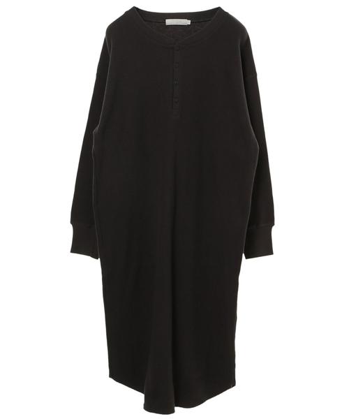 AMERICAN HOLIC（アメリカンホリック）の「ヘンリーネックワッフルマキシワンピース（ワンピース・レディース・チャコールグレー/グレー系その他/ベージュ系その他・M/L）」の6枚目の写真