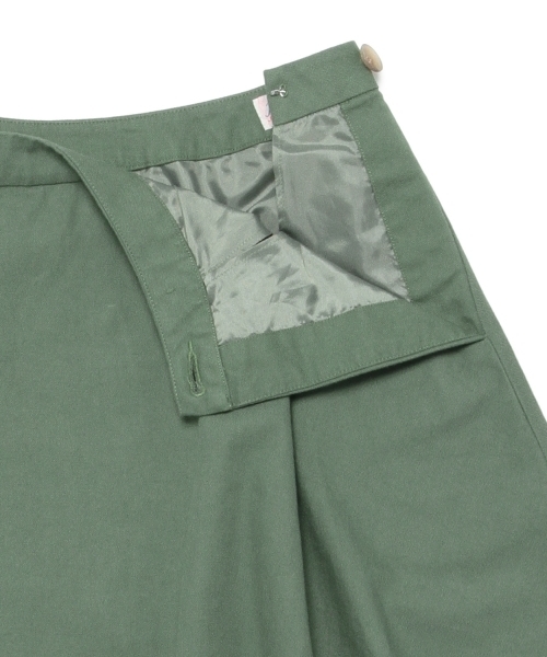 BEAMS BOY(ビームスボーイ)の「BEAMS BOY / サージフレア ミディアムスカート(スカート・レディース・グリーン系その他/ネイビー・0/1)」の18枚目の写真