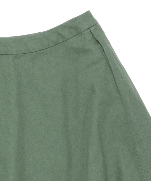 BEAMS BOY(ビームスボーイ)の「BEAMS BOY / サージフレア ミディアムスカート(スカート・レディース・グリーン系その他/ネイビー・0/1)」の19枚目の写真