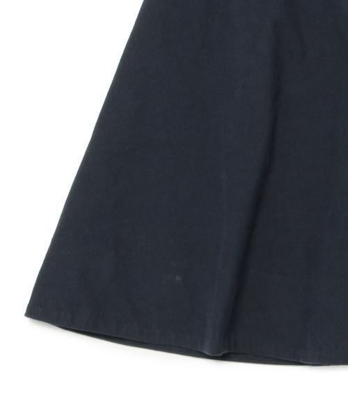 BEAMS BOY(ビームスボーイ)の「BEAMS BOY / サージフレア ミディアムスカート(スカート・レディース・グリーン系その他/ネイビー・0/1)」の12枚目の写真