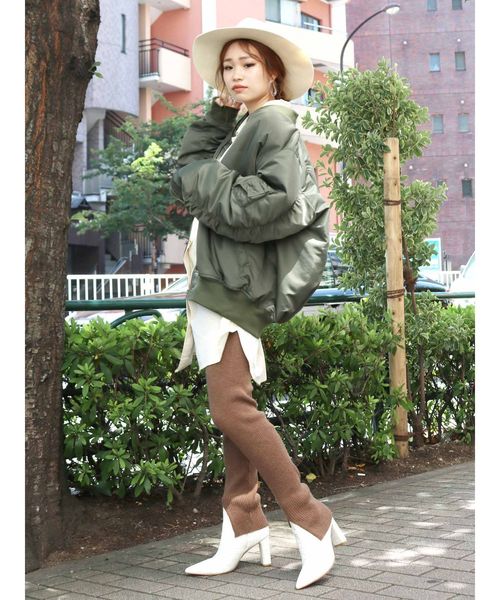 Ungrid（アングリッド）の「ポインテッドアニマルブーツ（ブーツ・レディース・オフホワイト/ブラウン・S/M/L）」の4枚目の写真