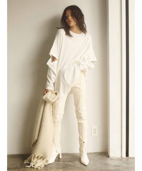 Ungrid（アングリッド）の「ポインテッドアニマルブーツ（ブーツ・レディース・オフホワイト/ブラウン・S/M/L）」の3枚目の写真