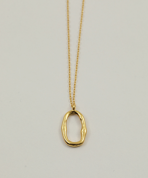 TODAYFUL（トゥデイフル）の「オーバルリングネックレス（ネックレス・レディース・シルバー/ゴールド・FREE）」の5枚目の写真