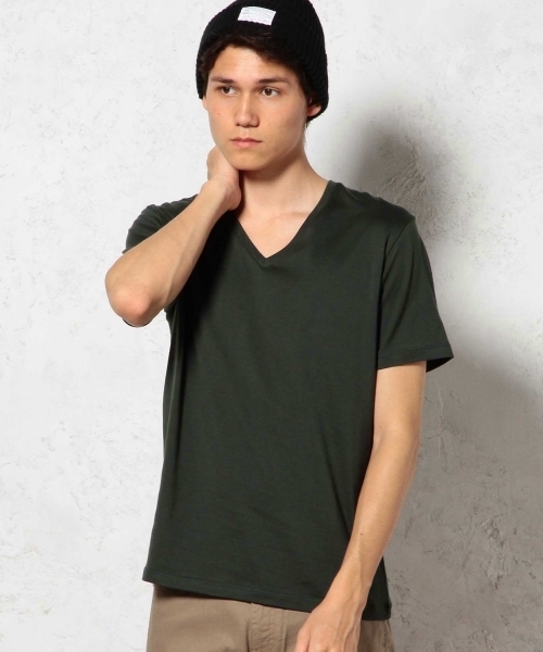 green label relaxing（グリーンレーベルリラクシング）の「◎GIZA/C V/N S/S Tシャツ  ◆（Tシャツ/カットソー・メンズ・ネイビー/グレー/コバルトブルー/ホワイト/ブラック/レッド/ケリー/イエロー/ワインレッド/ダークグリーン・MEDIUM/SMALL/LARGE/X-LARGE）」の4枚目の写真