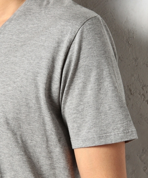 green label relaxing（グリーンレーベルリラクシング）の「◎GIZA/C V/N S/S Tシャツ  ◆（Tシャツ/カットソー・メンズ・ネイビー/グレー/コバルトブルー/ホワイト/ブラック/レッド/ケリー/イエロー/ワインレッド/ダークグリーン・MEDIUM/SMALL/LARGE/X-LARGE）」の18枚目の写真