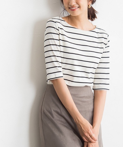 Pierrot（ピエロ）の「テレコリブボートネック五分袖トップス（Tシャツ/カットソー・レディース・ホワイト×ブラック/ブラック×ホワイト/ブラック/オフホワイト/モカ/ホワイト×ブラウン・M/L）」の3枚目の写真