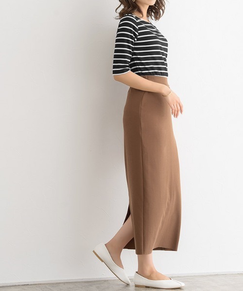 Pierrot（ピエロ）の「テレコリブボートネック五分袖トップス（Tシャツ/カットソー・レディース・ホワイト×ブラック/ブラック×ホワイト/ブラック/オフホワイト/モカ/ホワイト×ブラウン・M/L）」の8枚目の写真