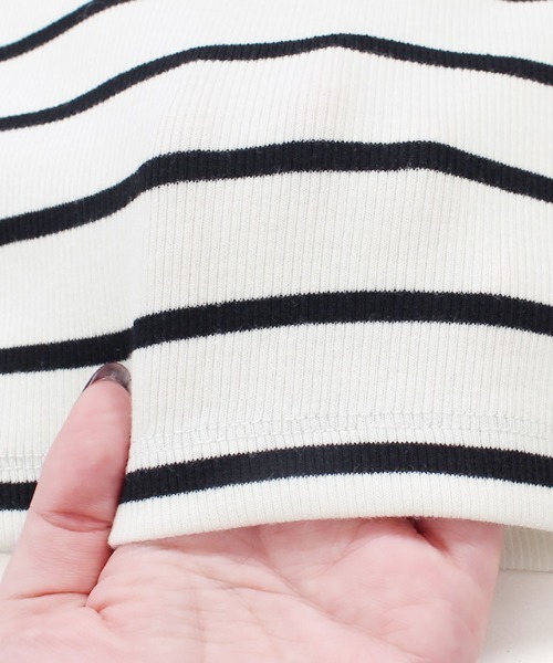Pierrot（ピエロ）の「テレコリブボートネック五分袖トップス（Tシャツ/カットソー・レディース・ホワイト×ブラック/ブラック×ホワイト/ブラック/オフホワイト/モカ/ホワイト×ブラウン・M/L）」の11枚目の写真