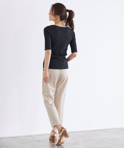 Pierrot（ピエロ）の「テレコリブボートネック五分袖トップス（Tシャツ/カットソー・レディース・ホワイト×ブラック/ブラック×ホワイト/ブラック/オフホワイト/モカ/ホワイト×ブラウン・M/L）」の18枚目の写真