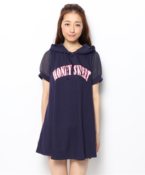 one after another NICE CLAUP（ワンアフターアナザーナイスクラップ）の「【ヒルナンデス紹介商品　ナイスクラップ】パーカー異素材ワンピース（パーカー・レディース・オフホワイト/ネイビー/パープル・FREE）」の5枚目の写真