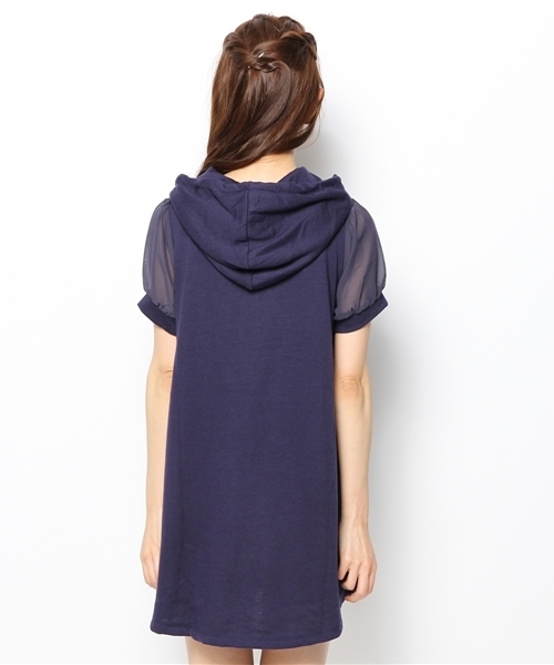 one after another NICE CLAUP（ワンアフターアナザーナイスクラップ）の「【ヒルナンデス紹介商品　ナイスクラップ】パーカー異素材ワンピース（パーカー・レディース・オフホワイト/ネイビー/パープル・FREE）」の12枚目の写真