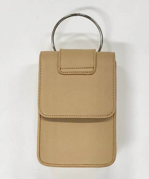 archives（アルシーヴ）の「リング縦長ショルダー（ショルダーバッグ・レディース・ブラック/ベージュ/シルバーグレー・MEDIUM）」の3枚目の写真