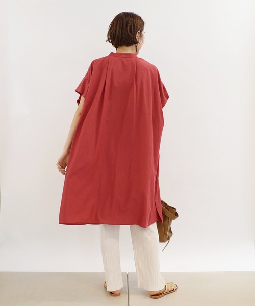 DouDou(ドゥドゥ)の「綿レーヨンBIGシャツ(シャツ/ブラウス・レディース・オフホワイト/レンガ/ダークブラウン・FREE)」の18枚目の写真