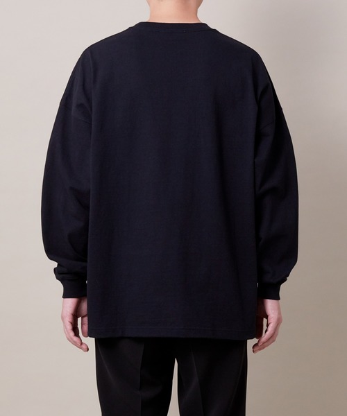 ADAM ET ROPE'（アダムエロペ）の「〈WEB・一部店舗限定〉ヘビーウェイト ドロップショルダー L/S Tee（Tシャツ/カットソー・メンズ・ホワイト/ブラック/ベージュ・M/L）」の13枚目の写真