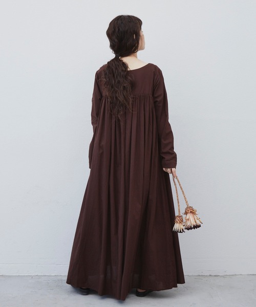 Libra Cue（リブラ キュー）の「Libra ビンテージライクコットンボリュームワンピース（ワンピース・レディース・ブラック/ブラウン/ダークブルー・FREE）」の9枚目の写真