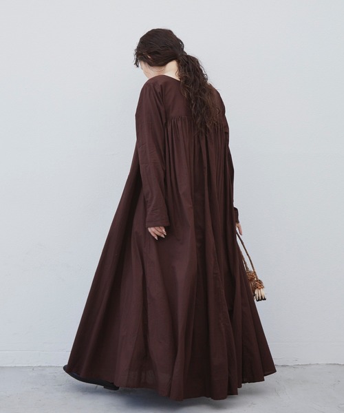 Libra Cue（リブラ キュー）の「Libra ビンテージライクコットンボリュームワンピース（ワンピース・レディース・ブラック/ブラウン/ダークブルー・FREE）」の8枚目の写真