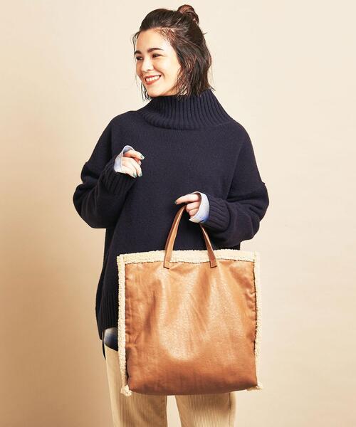 BEAUTY&YOUTH UNITED ARROWS（ビューティーアンドユースユナイテッドアローズ）の「BY∴ フェイクレザー×ボアリバーシブルトートバッグ -2WAY- ◆（トートバッグ・レディース・ブラウン/オフホワイト/ブラック・FREE）」の13枚目の写真