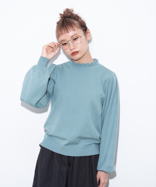 MERLOT（メルロー）の「スタンドフリルニット（ニット/セーター・レディース・ライトブルー/ブラック/オレンジ/ナチュラル/ライトパープル・FREE）」の4枚目の写真