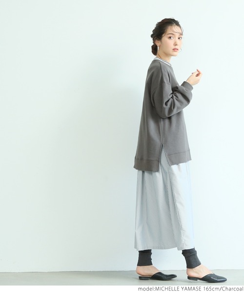 coca(coca)(コカ)の「ミニ裏毛ロゴプリントスウェット(スウェット・レディース・チャコールグレー/ネイビー/グレー/アイボリー・ONE SIZE)」の21枚目の写真