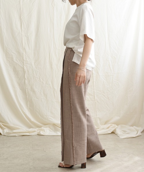 LHELBIE（レルビエ）の「プリントパイピングブッチャーパンツ（その他パンツ・レディース・ブラック/ベージュ/グレー・M）」の6枚目の写真