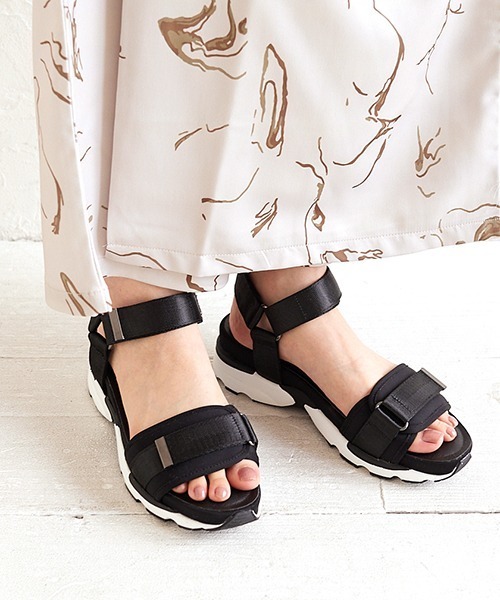 JELLY BEANS（ジェリービーンズ）の「ジップベルトスポーツサンダル(214-30194)JELLY BEANS(ジェリービーンズ)（サンダル・レディース・ブラック/アイボリー/ブラウン・S/M/L）」の21枚目の写真