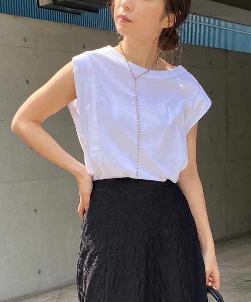 CAPRICIEUX LE'MAGE（カプリシューレマージュ）の「CAPフレンチBOX Tシャツ（Tシャツ/カットソー・レディース・ホワイト/ブラック/グレー/モカ/パープル・FREE）」の2枚目の写真