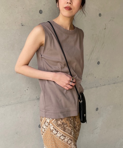 CAPRICIEUX LE'MAGE（カプリシューレマージュ）の「CAPフレンチBOX Tシャツ（Tシャツ/カットソー・レディース・ホワイト/ブラック/グレー/モカ/パープル・FREE）」の4枚目の写真