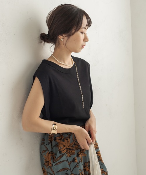 CAPRICIEUX LE'MAGE（カプリシューレマージュ）の「CAPフレンチBOX Tシャツ（Tシャツ/カットソー・レディース・ホワイト/ブラック/グレー/モカ/パープル・FREE）」の19枚目の写真