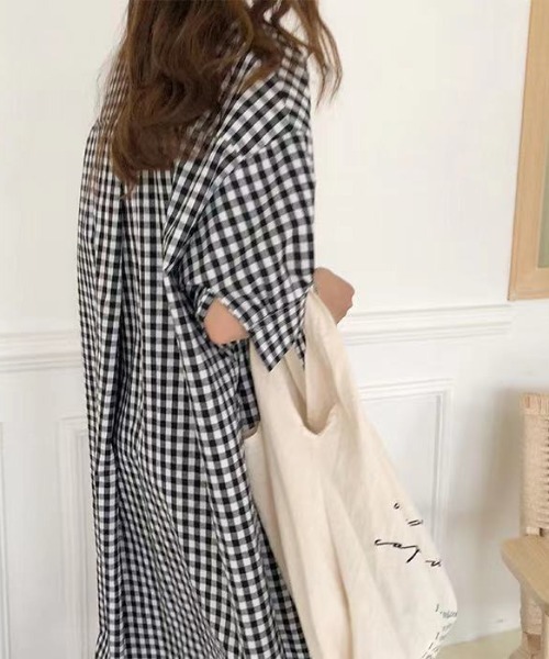 ABITOKYO（アビトーキョー）の「ギンガムチェック麻ライク五分袖マキシロングシャツワンピース（ワンピース・レディース・ブラック/パープル/ブルー/グリーン/オレンジ/ピンク/グリーン系その他/イエロー/ベージュ/レッド・FREE）」の19枚目の写真
