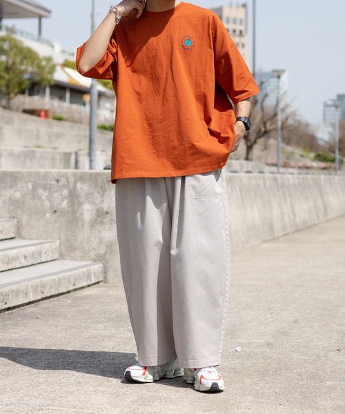 kutir（クティール）の「ロゴアソートビッグTシャツ（Tシャツ/カットソー・メンズ・ホワイト/ライトブルー/オフホワイト/ブラック/オレンジ/ダークブルー・MEDIUM/LARGE）」の21枚目の写真