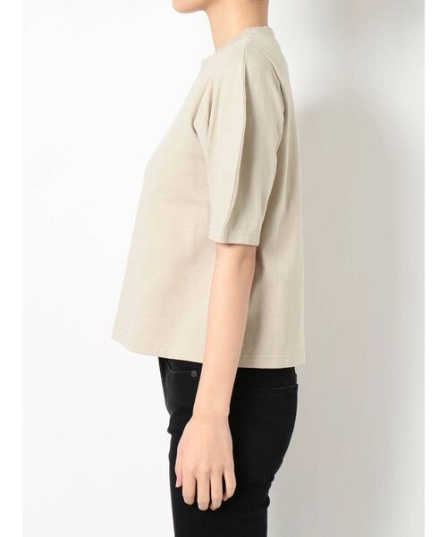 MURUA（ムルーア）の「ボリュームスリーブトップス（Tシャツ/カットソー・レディース・ホワイト/ブラック/ベージュ/グリーン・FREE）」の18枚目の写真