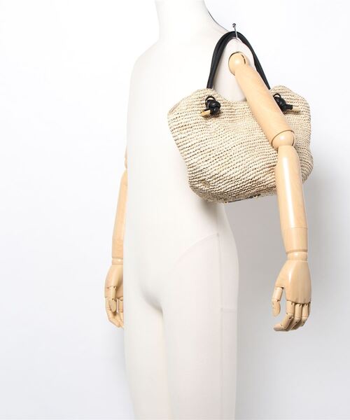 OUVRAGE CLASSE（ウヴラージュクラス）の「【VIOLAd’ORO／ヴィオラドーロ】ラフィネ×牛革カゴバック（ハンドバッグ・レディース・ナチュラル・FREE）」の10枚目の写真