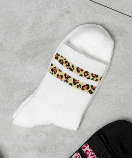 WEGO（ウィゴー）の「WEGO/2ラインソックス（ソックス/靴下・レディース・ホワイト/ブラック/グリーン/ブルー/ワイン/その他1/その他2/その他3・23-25cm）」の6枚目の写真