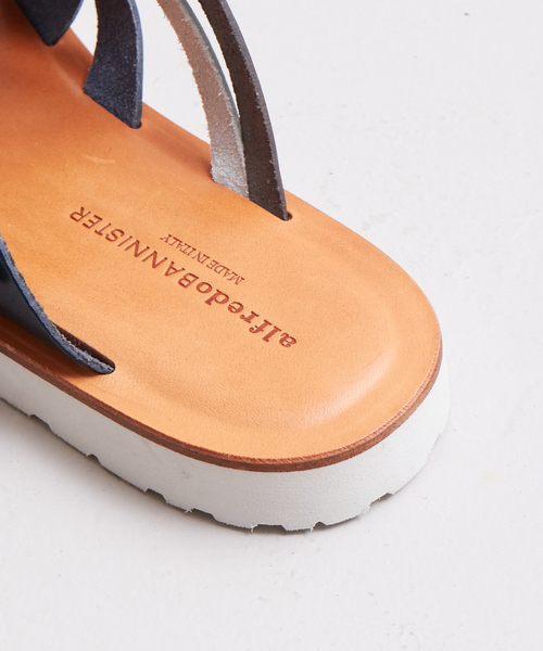 alfredoBANNISTER(アルフレッドバニスター)の「【定番】マルチクロス レザーサンダル(サンダル・メンズ・ネイビー/ブラック/ダークブラウン/レッド・41/43/40/42/39)」の20枚目の写真