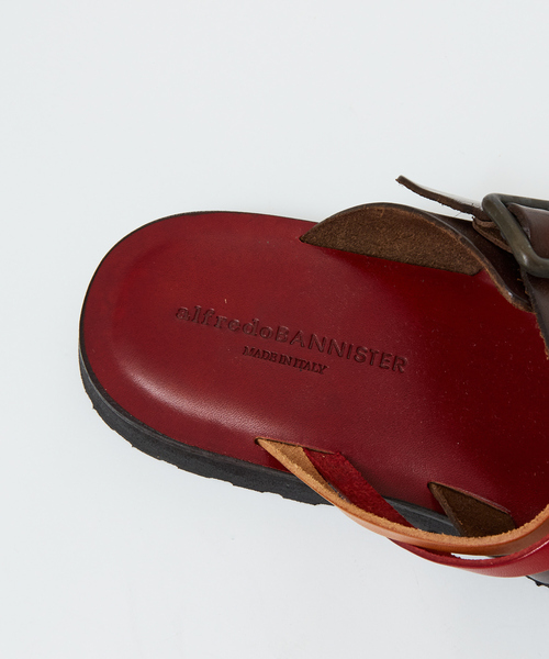 alfredoBANNISTER(アルフレッドバニスター)の「【定番】マルチクロス レザーサンダル(サンダル・メンズ・ネイビー/ブラック/ダークブラウン/レッド・41/43/40/42/39)」の7枚目の写真