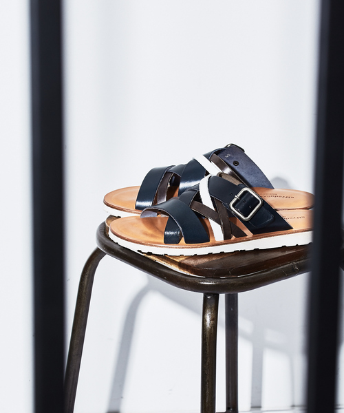 alfredoBANNISTER(アルフレッドバニスター)の「【定番】マルチクロス レザーサンダル(サンダル・メンズ・ネイビー/ブラック/ダークブラウン/レッド・41/43/40/42/39)」の6枚目の写真