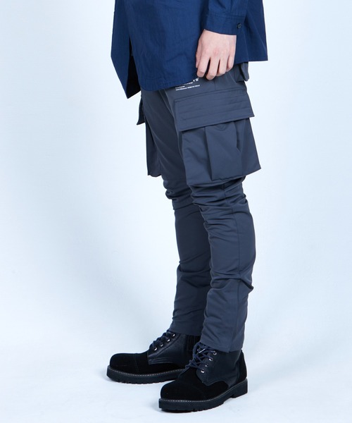 VIRGOwearworks（ヴァルゴウェアワークス）の「NEW GRAPING CARGO（カーゴパンツ・メンズ・チャコールグレー/ブラック・4/2/3）」の2枚目の写真