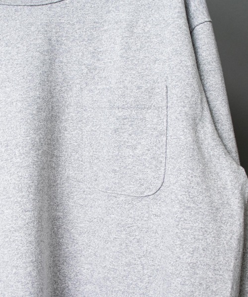 Champion（チャンピオン）の「【 Champion / チャンピオン 】T1011  L/S T-SHIRT WITH POCKET MADE IN USA  ポケットロングスリーブTシャツ C5P401（Tシャツ/カットソー・メンズ・ホワイト/ブラック/グレー/モスグリーン/グリーン/ネイビー・MEDIUM/LARGE/X-LARGE）」の9枚目の写真