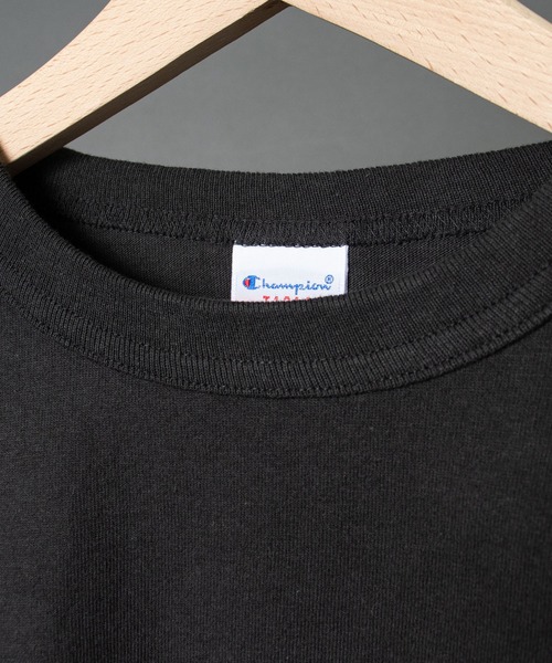 Champion（チャンピオン）の「【 Champion / チャンピオン 】T1011  L/S T-SHIRT WITH POCKET MADE IN USA  ポケットロングスリーブTシャツ C5P401（Tシャツ/カットソー・メンズ・ホワイト/ブラック/グレー/モスグリーン/グリーン/ネイビー・MEDIUM/LARGE/X-LARGE）」の17枚目の写真
