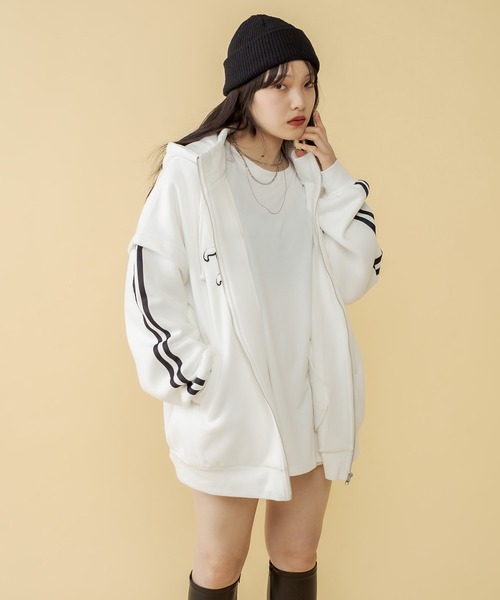 【新品 未使用】ハグオーワー ボア パーカー リバティ パーカー 「Reebok／リーボック」別注3ポイント刺繍プル
