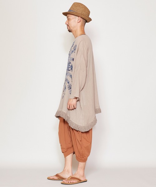 チャイハネ(チャイハネ)の「【チャイハネ】yul トライバル柄フリンジMEN'Sトップス(その他トップス・メンズ・ブラック/ベージュ/ブルー・FREE)」の14枚目の写真