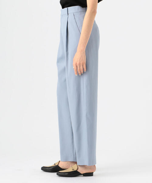 TOMORROWLAND (トゥモローランド)の「ユーティリティツイル フロントタックパンツ(スラックス・レディース・レッド/ライトブルー/ネイビー・32/36/34)」の10枚目の写真