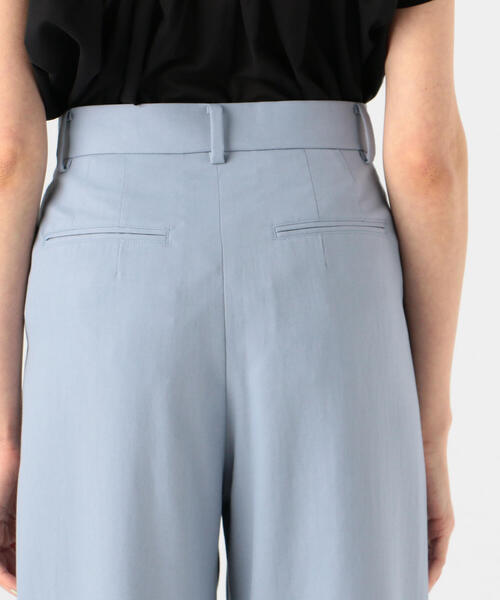 TOMORROWLAND (トゥモローランド)の「ユーティリティツイル フロントタックパンツ(スラックス・レディース・レッド/ライトブルー/ネイビー・32/36/34)」の9枚目の写真