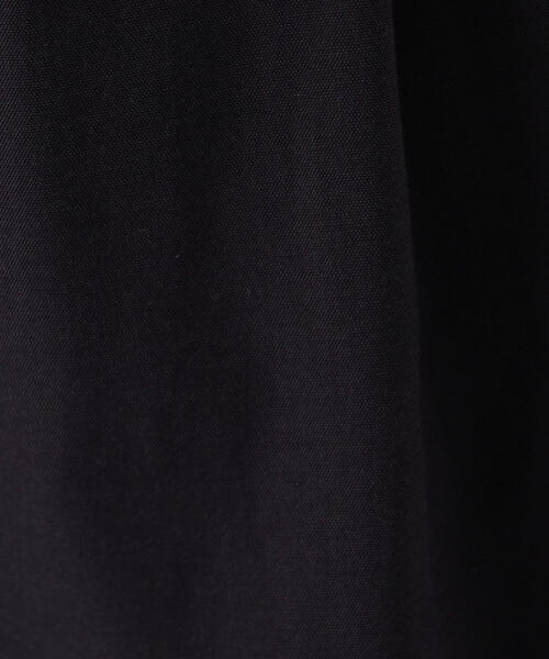 TOMORROWLAND (トゥモローランド)の「ユーティリティツイル フロントタックパンツ(スラックス・レディース・レッド/ライトブルー/ネイビー・32/36/34)」の7枚目の写真