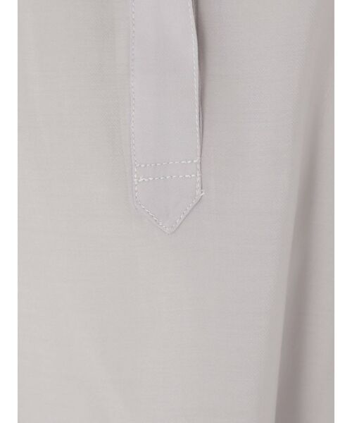 MERCURYDUO（マーキュリーデュオ）の「スタンドカラーバックシャンブラウス（シャツ/ブラウス・レディース・オフホワイト/ライトブルー/ラベンダー・FREE）」の21枚目の写真