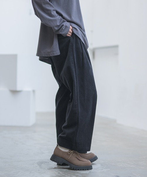 CASPER JOHN（キャスパージョン）の「コーデュロイワイドテーパードパンツ（その他パンツ・メンズ・ブラウン/ベージュ/ブラック・マルチサイズ）」の17枚目の写真